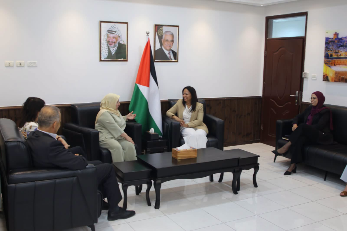  التنمية الاجتماعية ومؤسسة فلسطين الخير تبحثان توسيع مجالات التعاون والشراكة