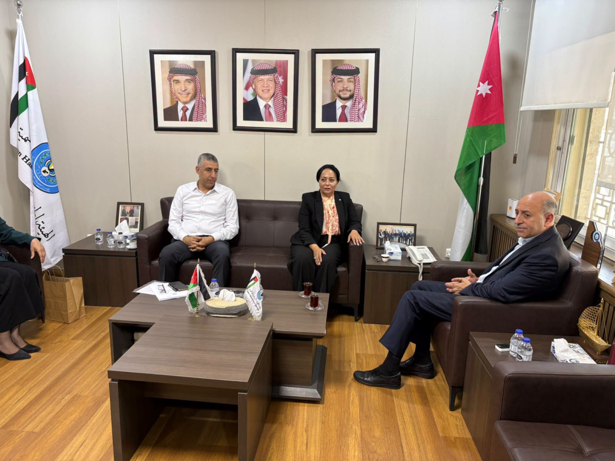  وزيرة التنمية الاجتماعية والإغاثة تبحث مع الهيئة الخيرية الأردنية الهاشمية توسيع مجالات التعاون الإنساني