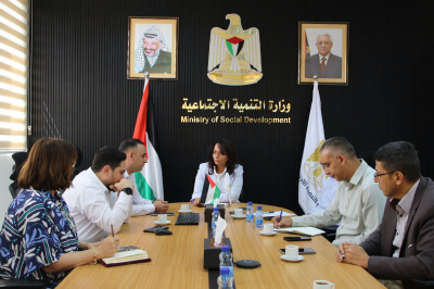  التنمية الاجتماعية تبحث مع جمعية «وجود» في طولكرم تطوير خدمات التأهيل وضمان استمراريتها